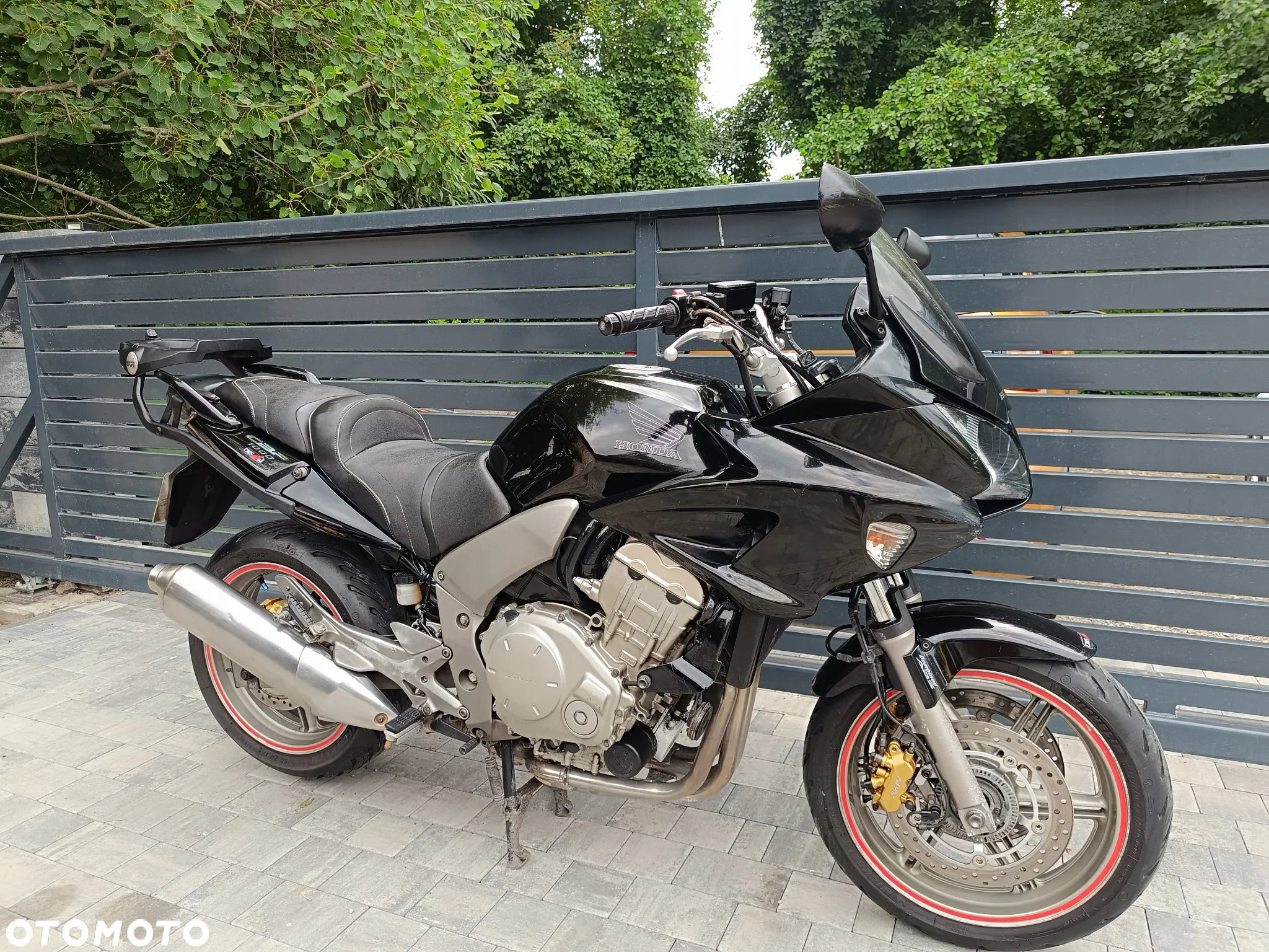 Honda CBF - 4