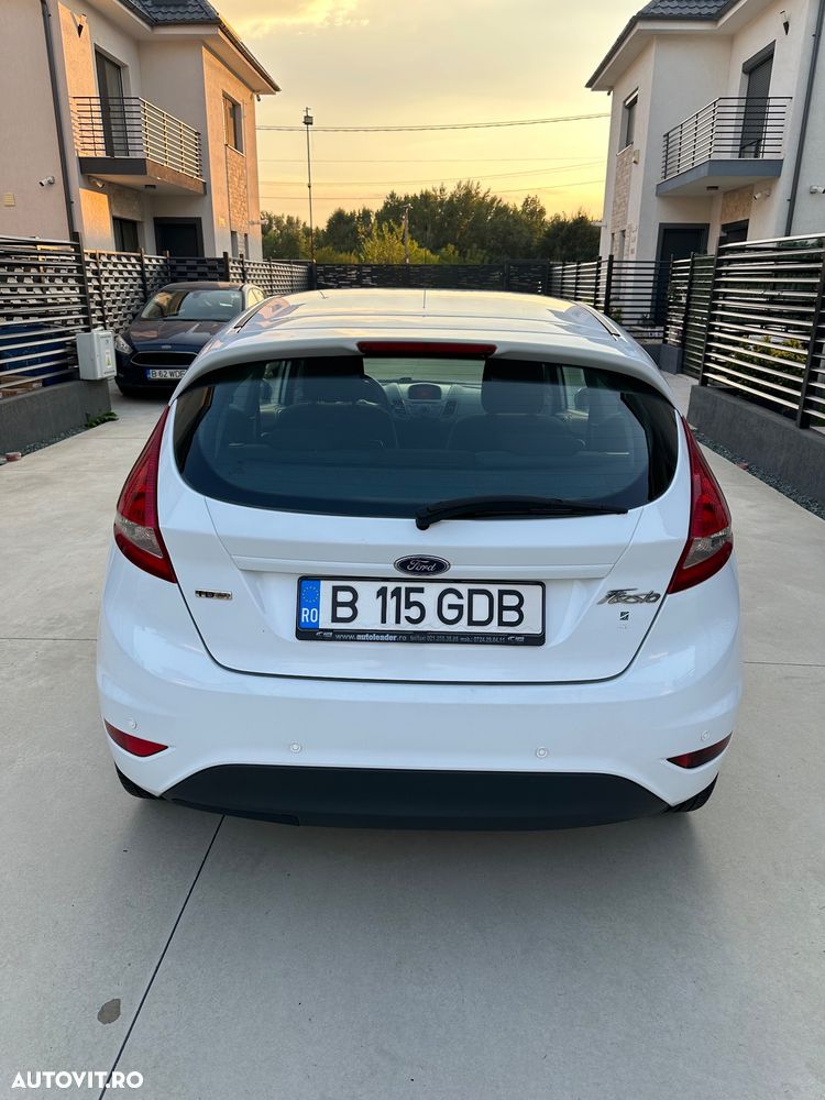 Ford Fiesta 1.4 TDCI Comfort - 3