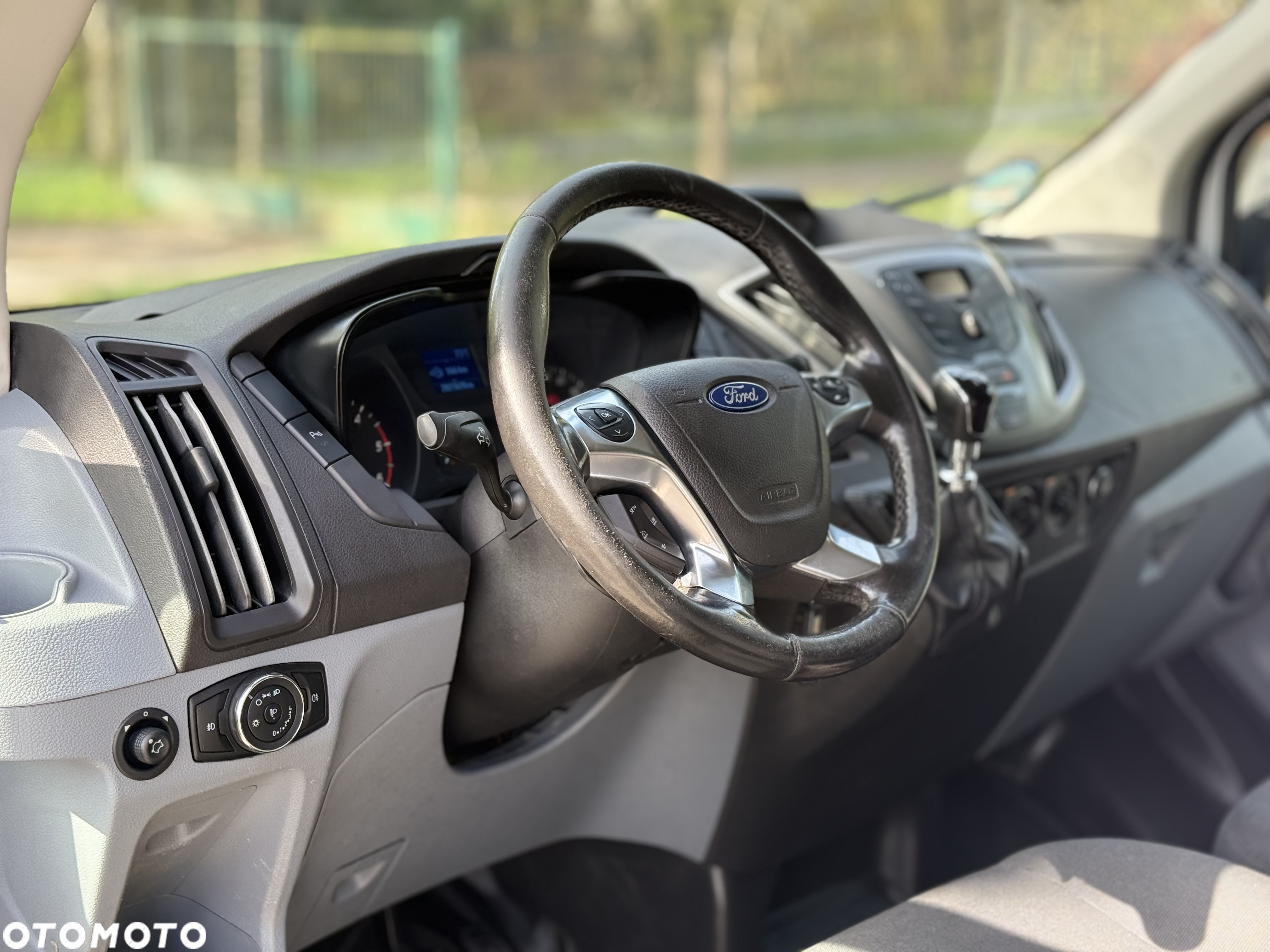 Ford Transit - 9