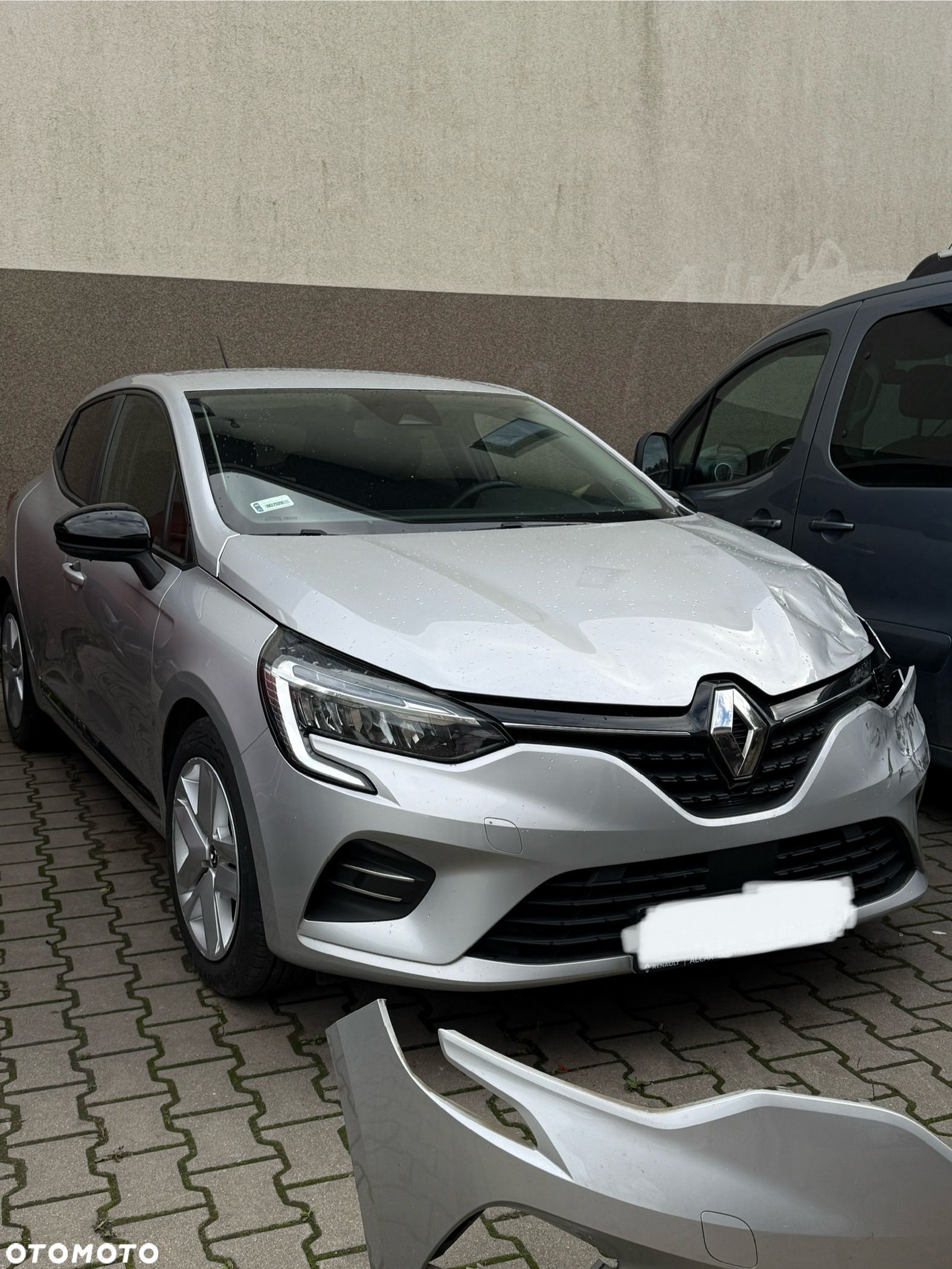 Renault Clio - 1