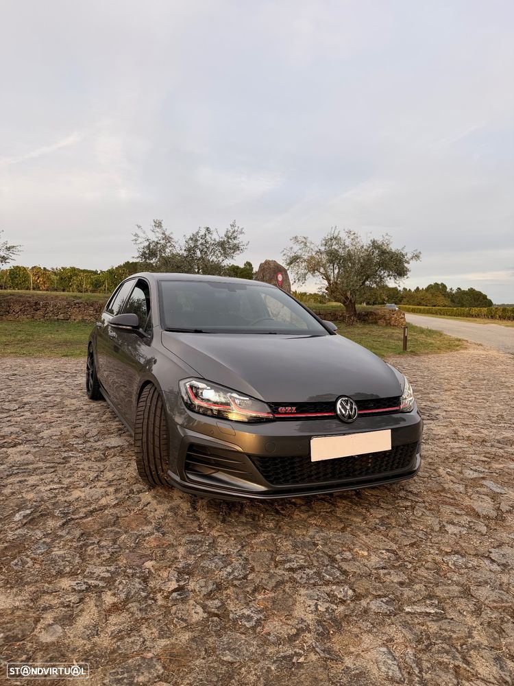 VW Golf - 14
