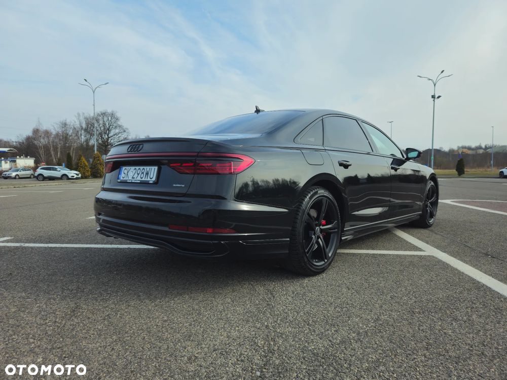 Audi A8 - 5