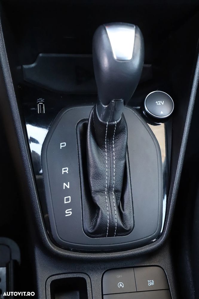 Ford Fiesta 1.0 EcoBoost Powershift SYNC Edition - 12