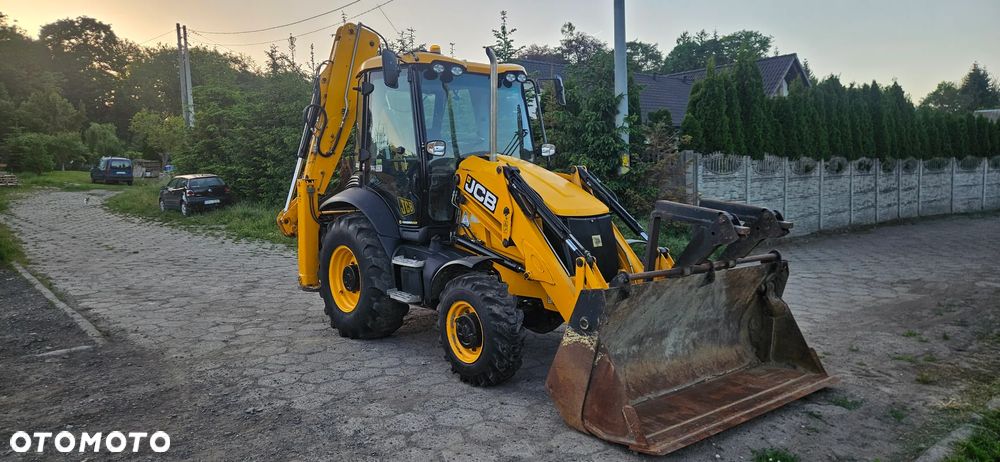 JCB 3CX - 6