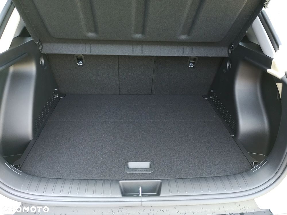 Hyundai Kona 1.6 GDI Hybrid Smart DCT - 17
