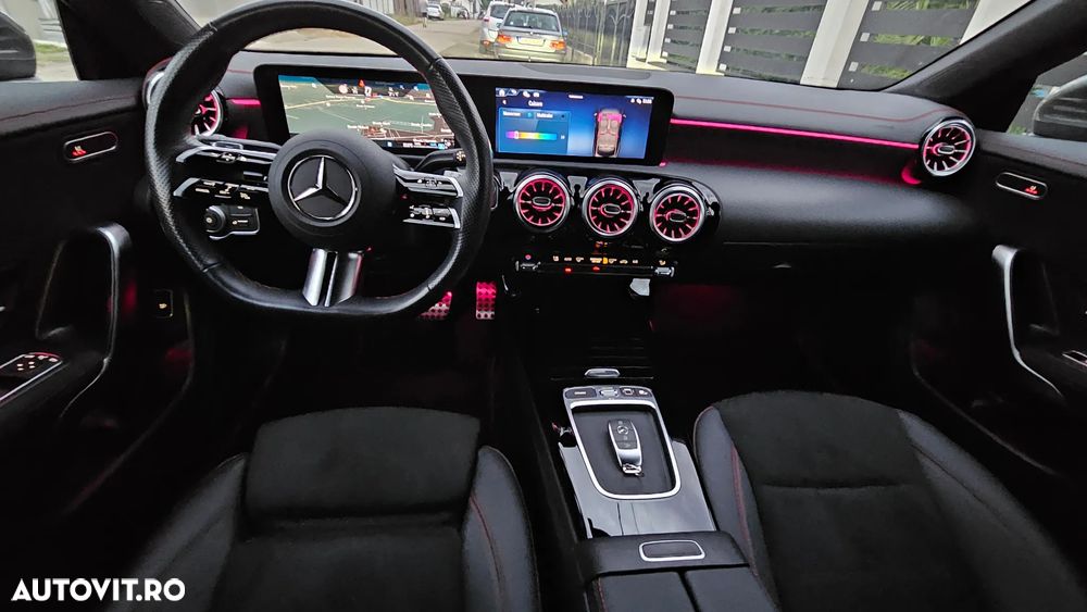 Mercedes-Benz CLA 180 MHEV Coupe - 34