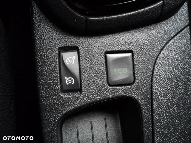 Renault Clio 0.9 Energy TCe Limited - 10