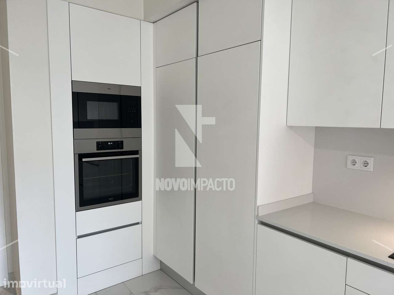 T3 Moderno com Suite, Parqueamento, Varanda e Classe Energética A –... - Grande imagem: 5/24