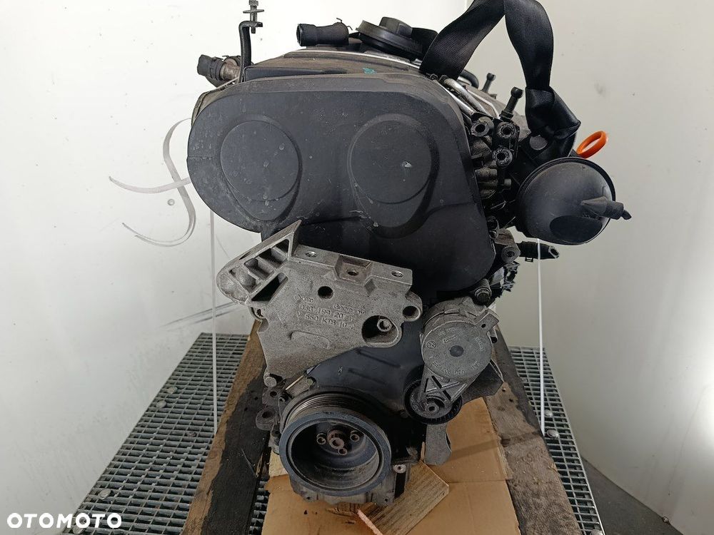 SILNIK VW PASSAT B6 BKP 2.0 TDI 140KM - 9