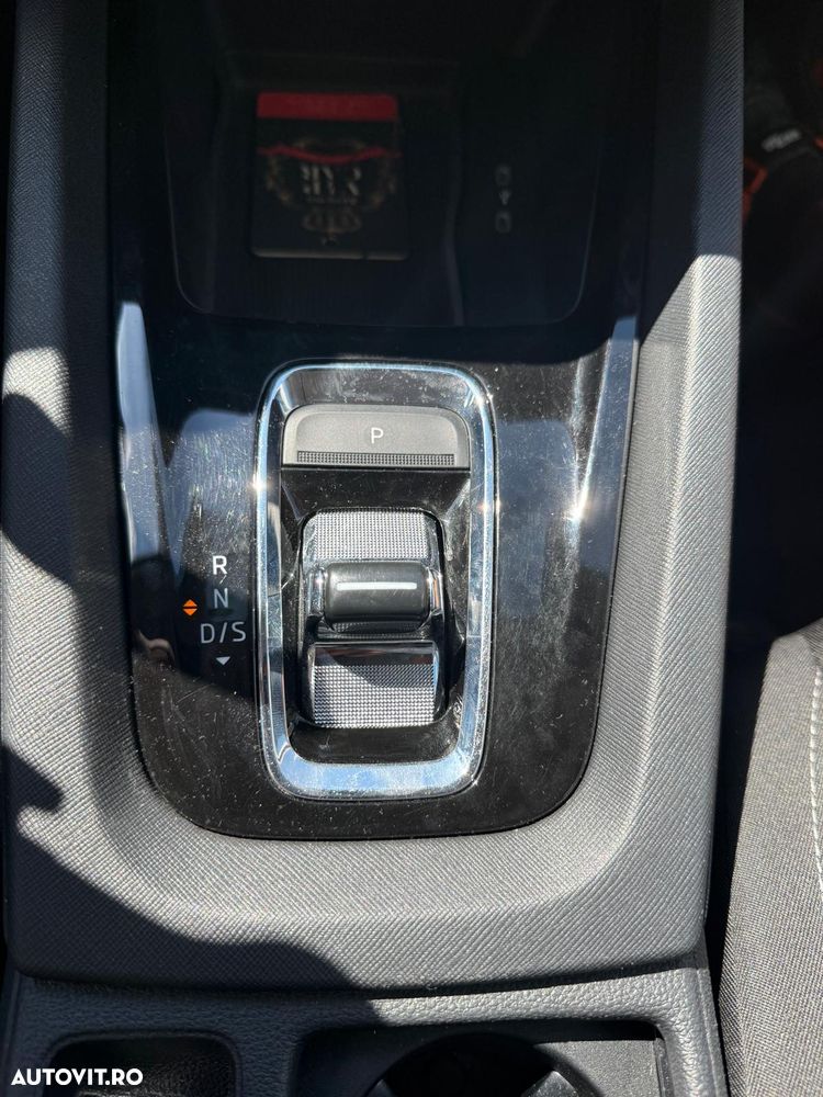 SKODA Octavia 2024 — imagine 12