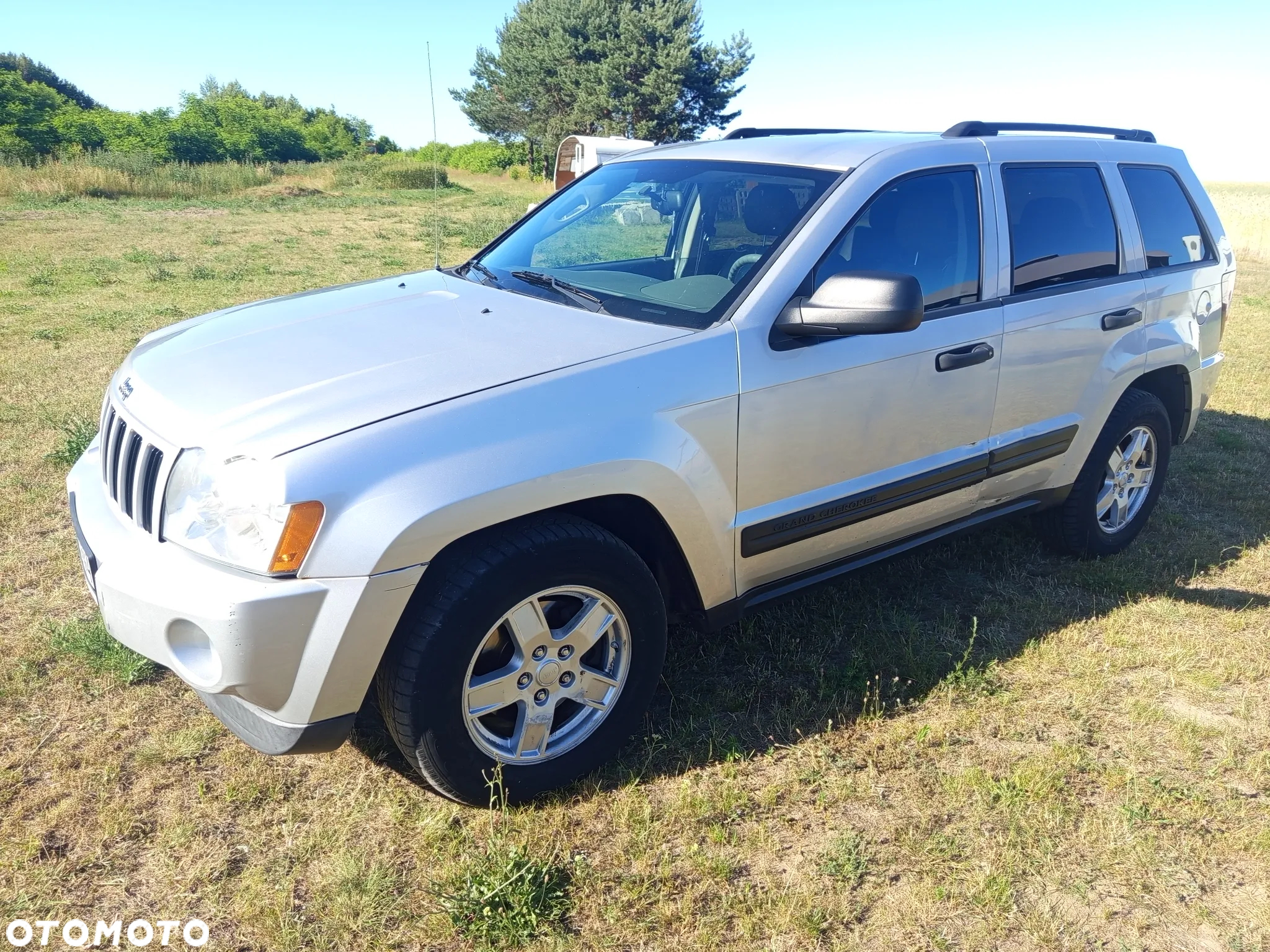 Jeep Grand Cherokee 4.7 Automatik Laredo - 3