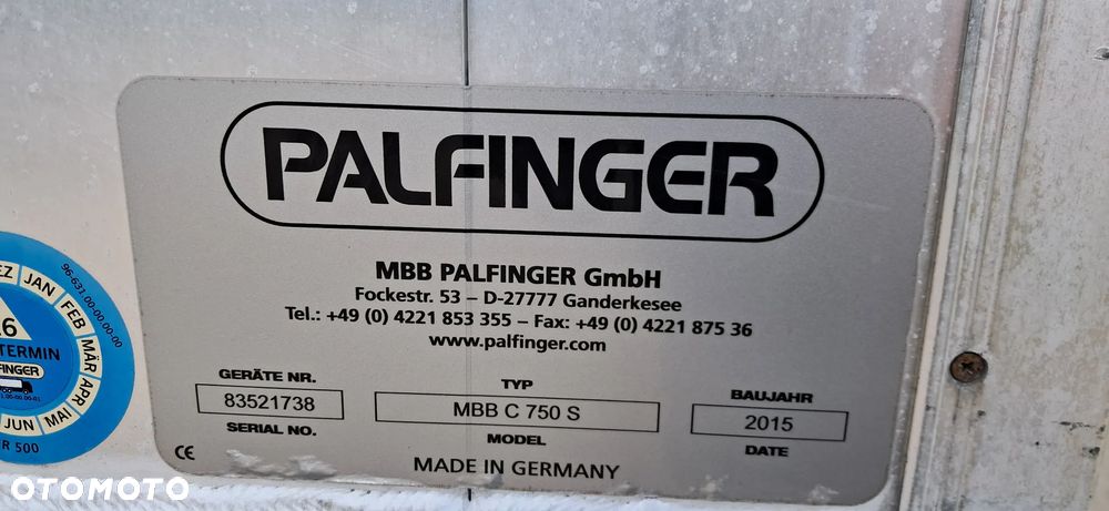 Mercedes-Benz Sprinter 516 - 23