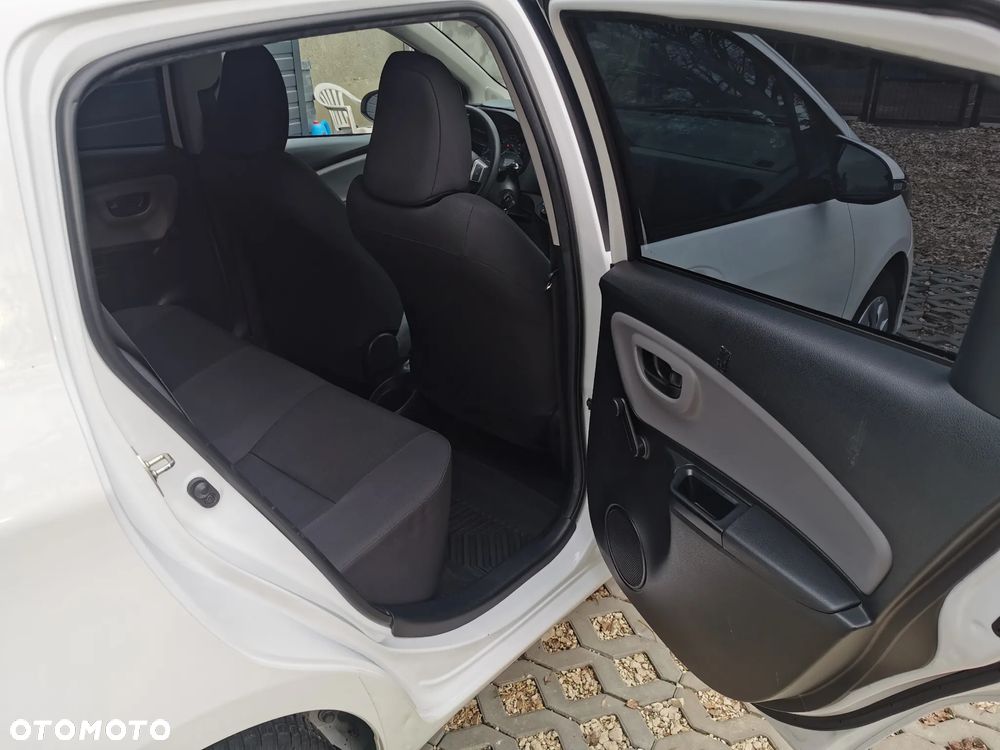 Toyota Yaris 1.5 Active - 18
