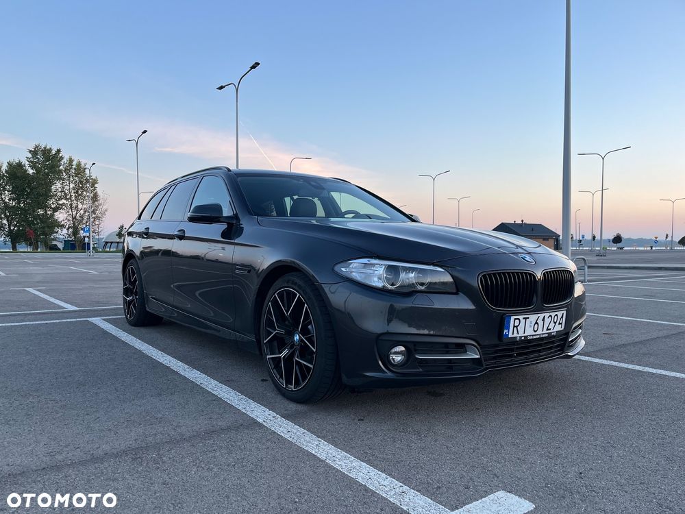 BMW Seria 5 518d - 1