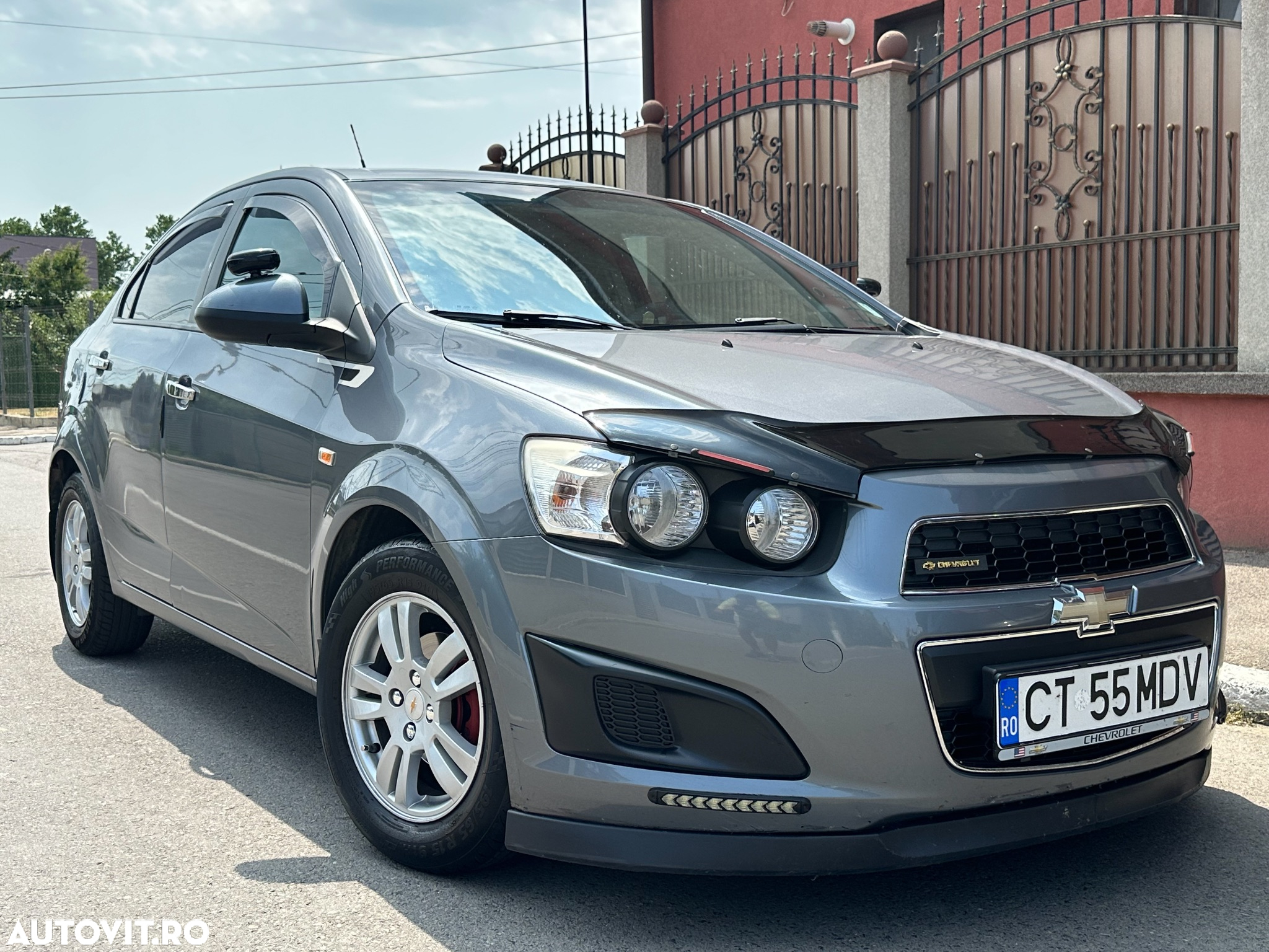 Chevrolet Aveo 1.4 LS 56 Launch Pack - 21