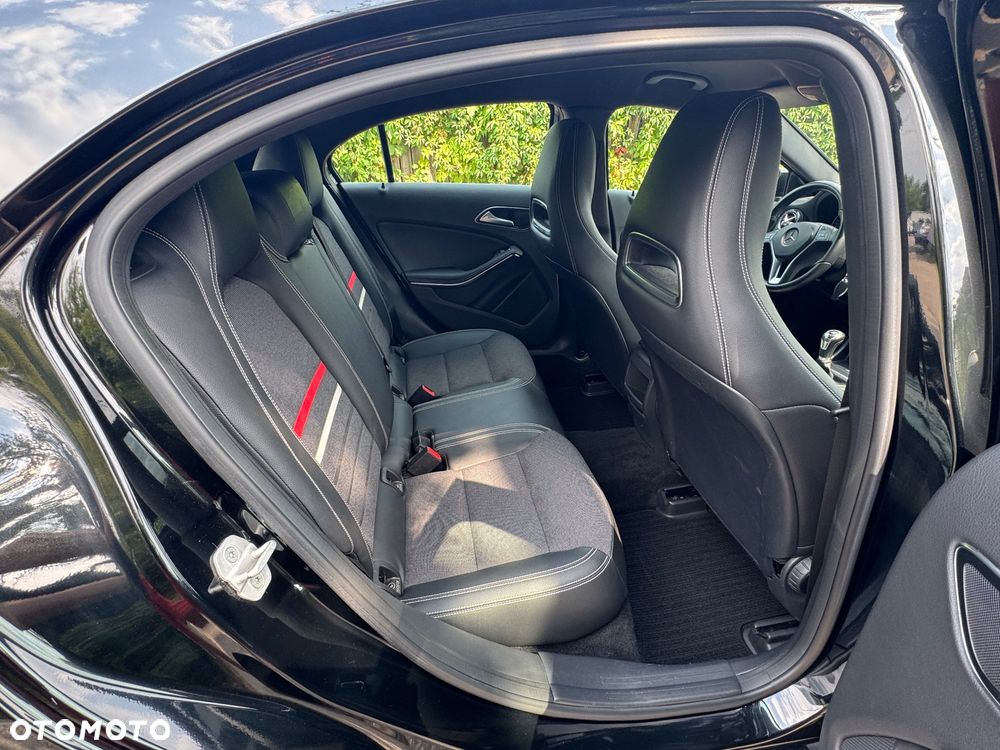 Mercedes-Benz Klasa A 180 BlueEfficiency Edition Style - 9