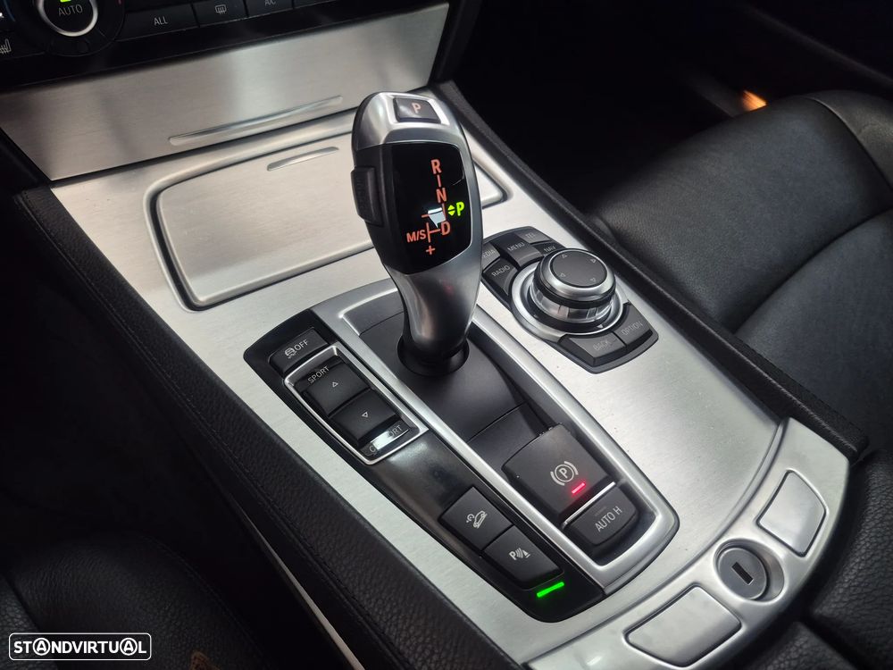 BMW 730 d xDrive - 17