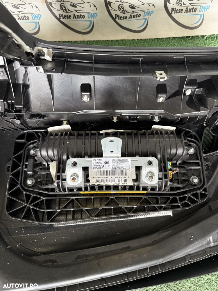 Plansa bord Mercedes GLC W253 completa cu 3 airbag uri 2016-2023 - 7