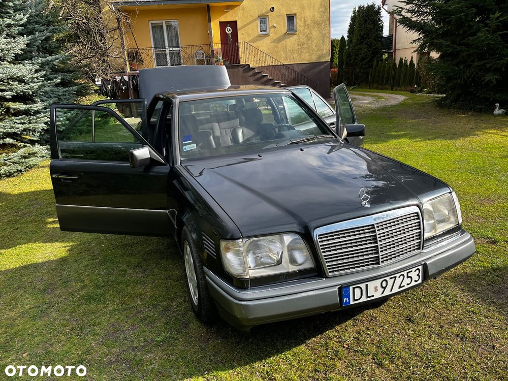 Mercedes-Benz Klasa E 250 T Diesel - 37