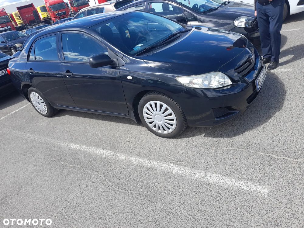 Toyota Corolla 1.6 Luna Start - 11