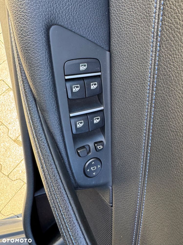 BMW Seria 5 520d M Sport - 18