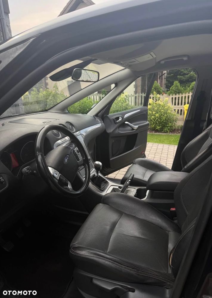 Ford S-Max - 7