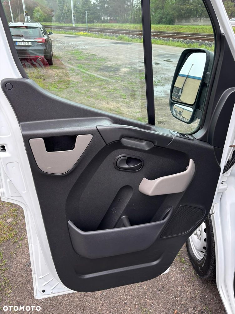 Renault Master - 23