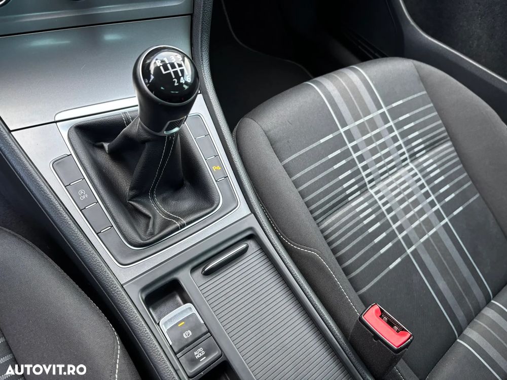 Volkswagen Golf 1.2 TSI BlueMotion Technology Lounge - 21