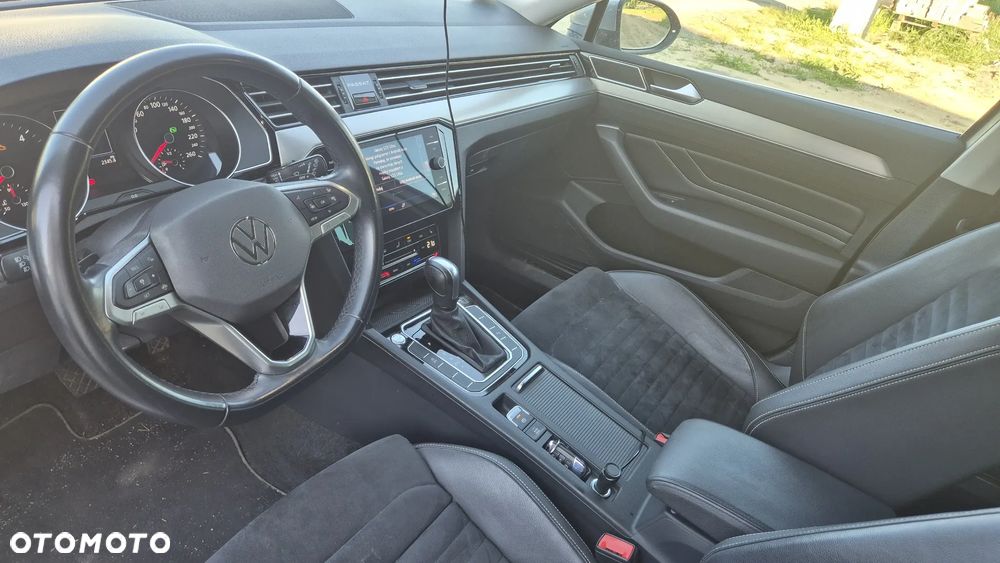 Volkswagen Passat 2.0 TDI EVO Business DSG - 8