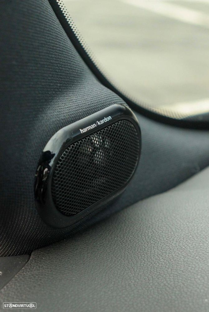 MINI 3 Portas John Cooper Works Plus Auto Desportiva - 18