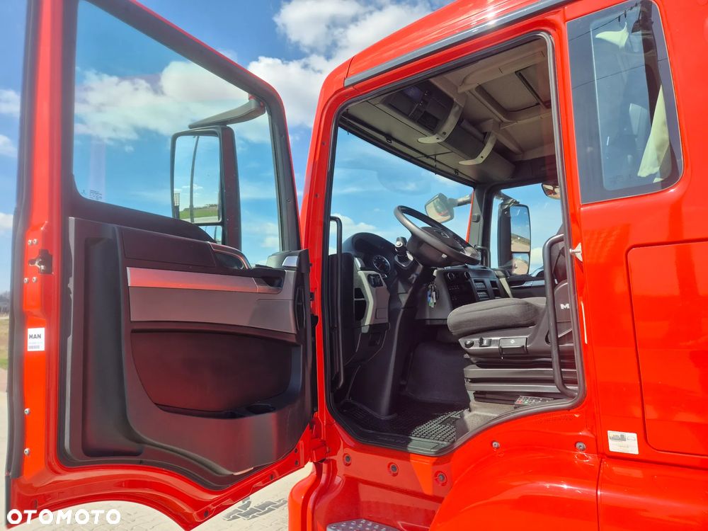 MAN TGS 18.460 364000 km RETARDER AUTOMAT 4x2 STANDARD SUPER STAN TGX 470 460 420 430 500 510 400 360 410 320 - 12