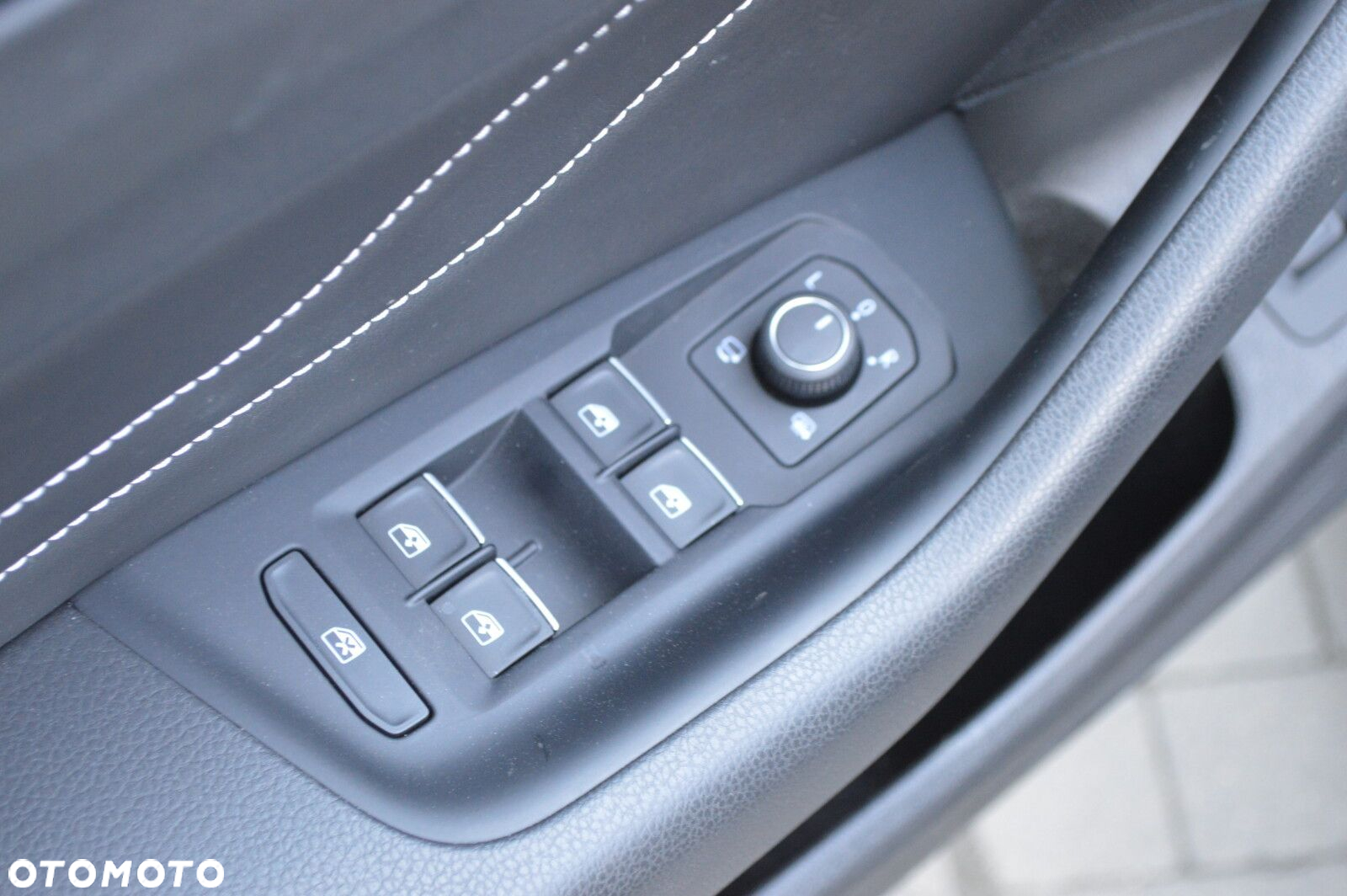 Volkswagen Arteon 2.0 TSI R-Line DSG - 7
