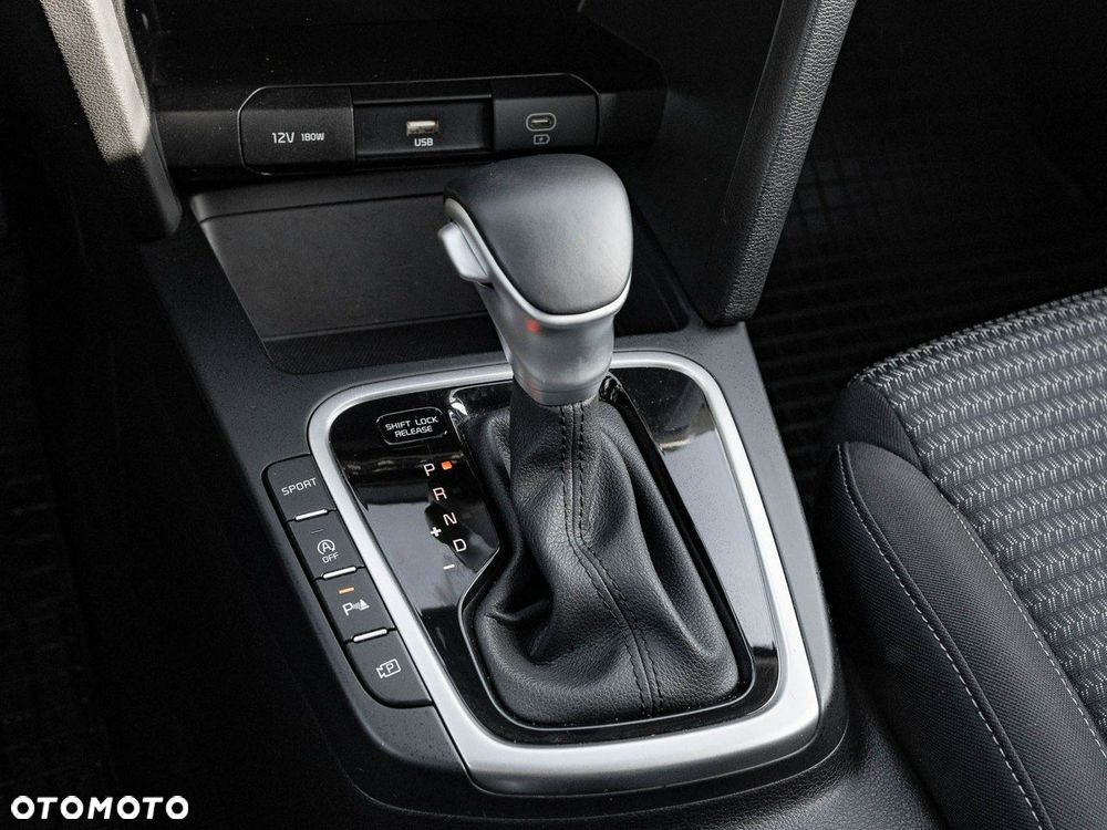 Kia Ceed 1.5 T-GDI M DCT - 17