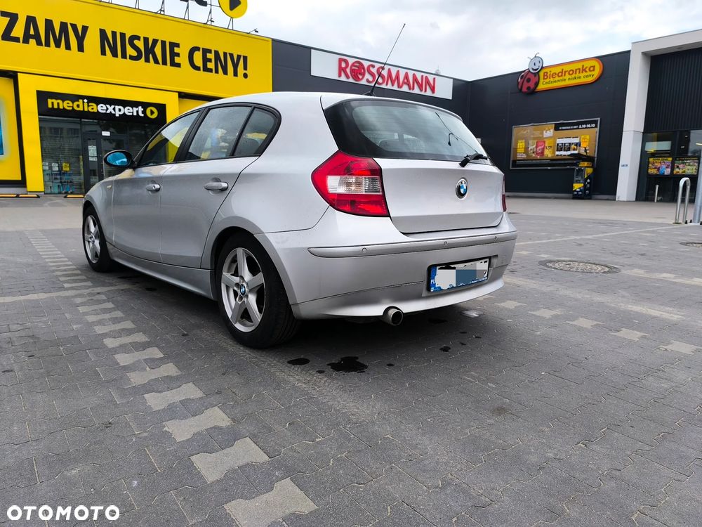 BMW Seria 1 116i - 4