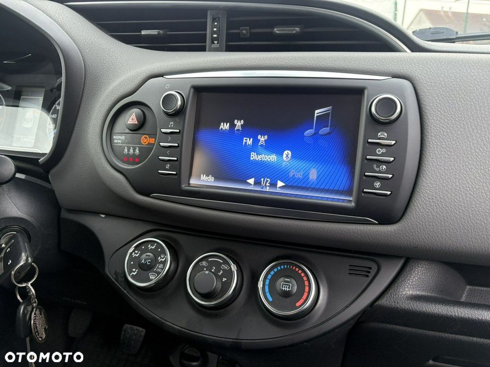 Toyota Yaris - 15