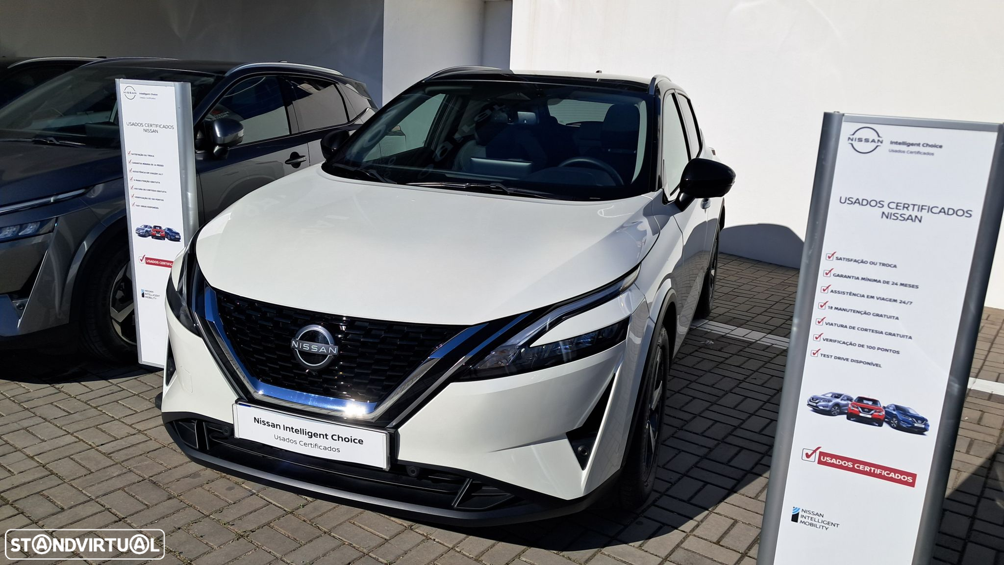 Nissan Qashqai 1.3 DIG-T N-Connecta LED+SKY - 2