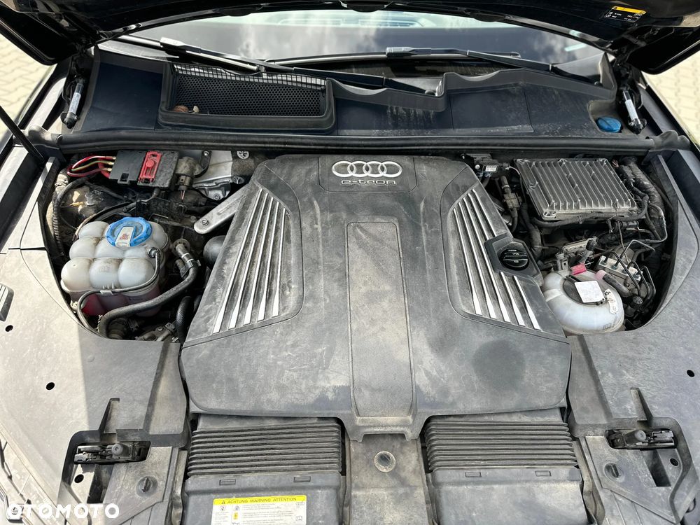 Audi Q7 - 8