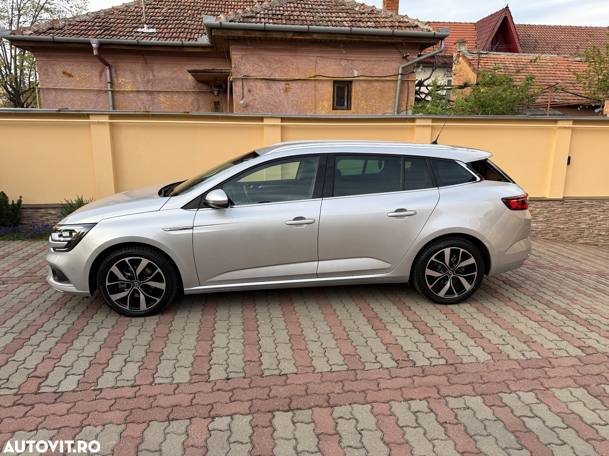 Renault Megane - 4