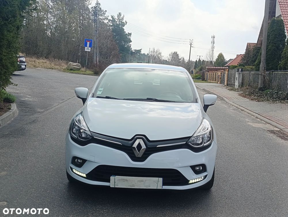 Renault Clio 1.5 dCi Alize - 17