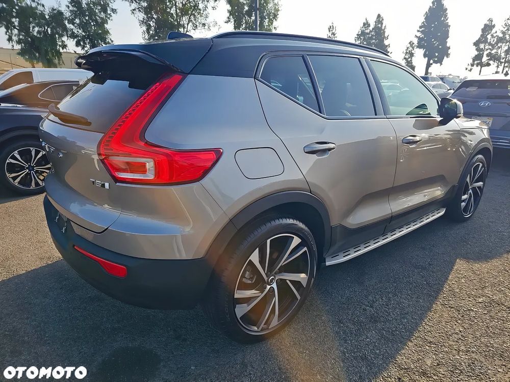 Volvo XC 40 T5 AWD Geartronic R-Design