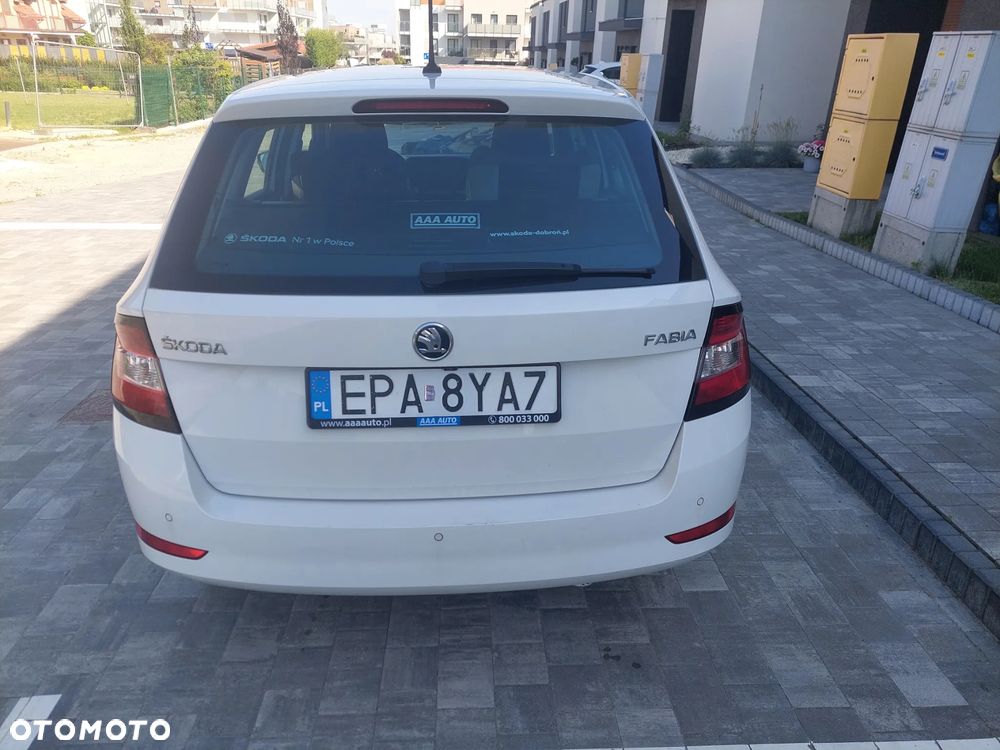 Skoda Fabia 1.0 Ambition - 2