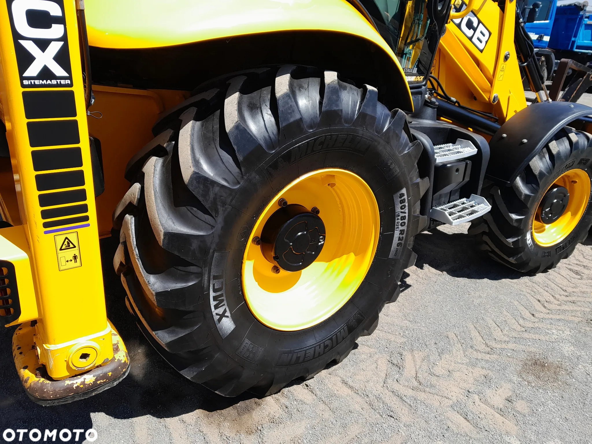 JCB 3CX  AEC - 17