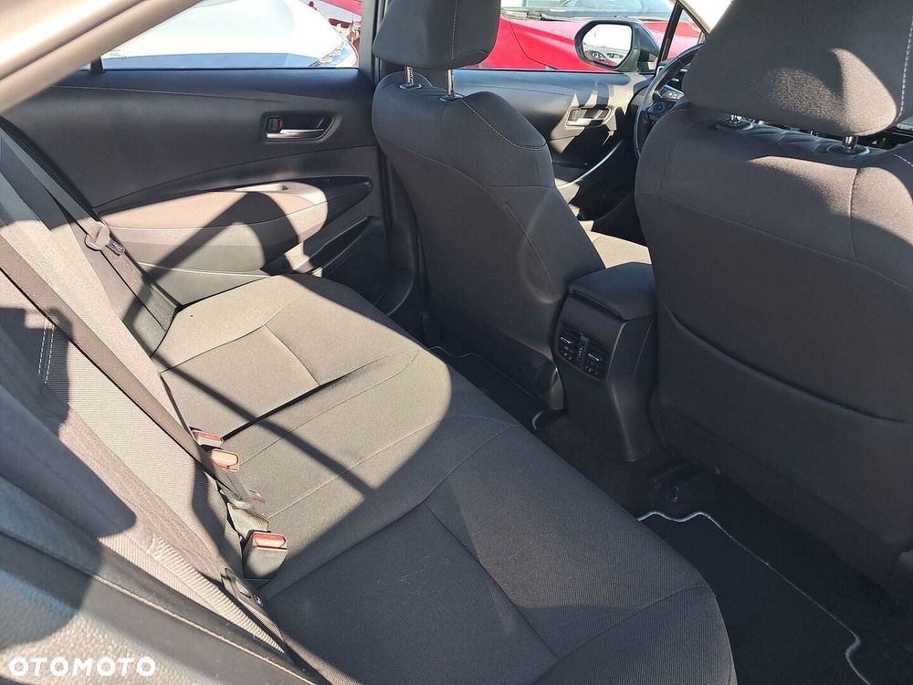Toyota Corolla 1.8 Hybrid Comfort - 10