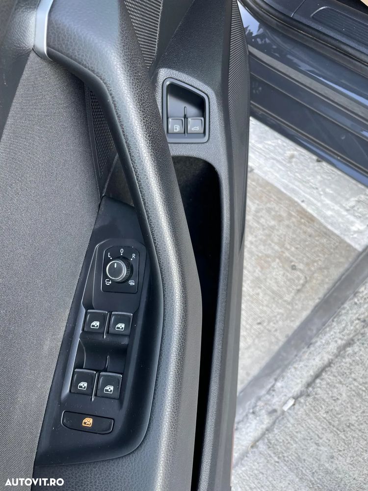 Volkswagen Passat 1.4 TSI DSG GTE - 25