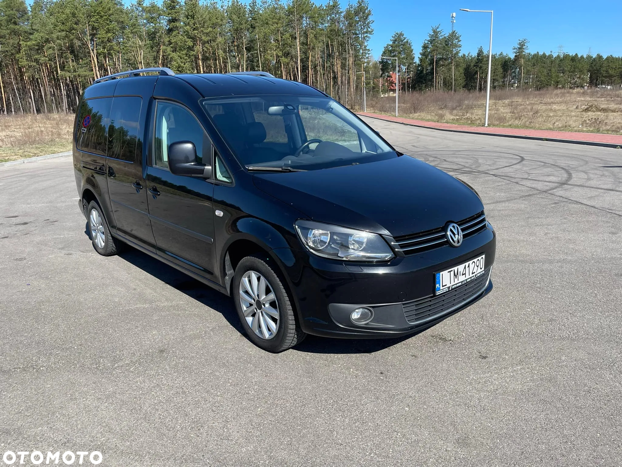 Volkswagen Caddy Maxi 1.6 TDI Comfortline DSG - 2