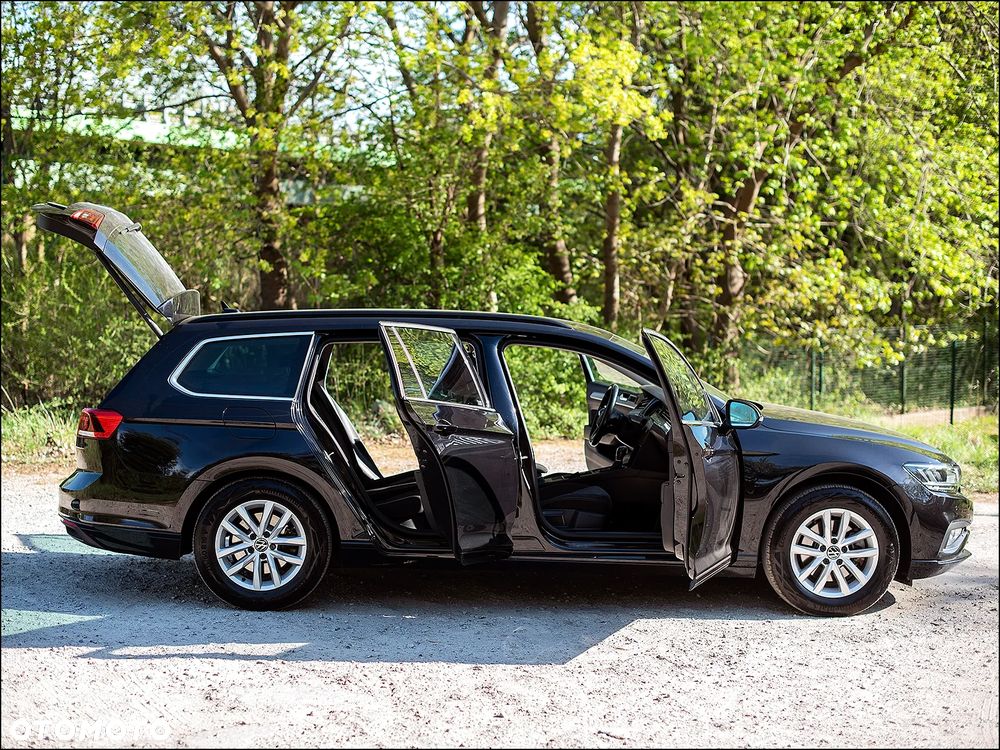 Volkswagen Passat - 13