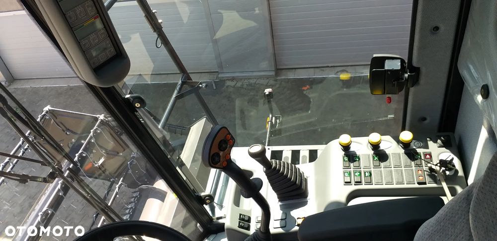 Massey Ferguson Activa 7344 - 5