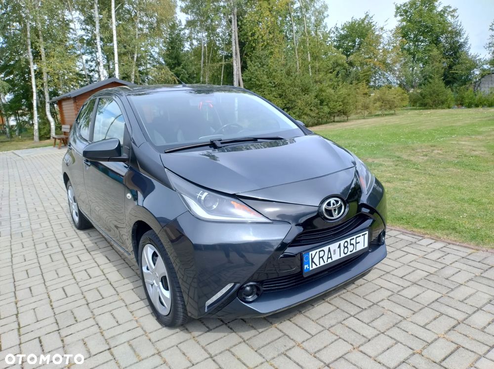 Toyota Aygo x-clusiv - 3