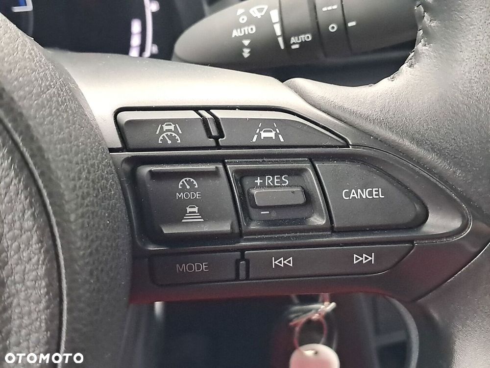 Toyota Yaris Cross Hybrid 1.5 Comfort - 19