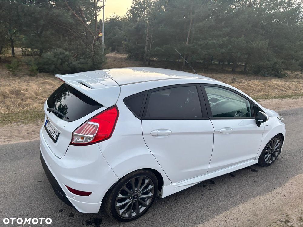 Ford Fiesta 1.0 EcoBoost STart-Stop ST-LINE - 4